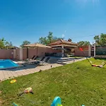 Vila Moki Zadarvillas Sopot (Zadar)