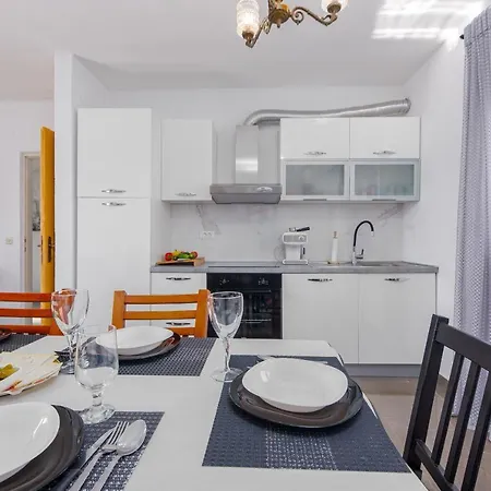 Moki Zadarvillas *